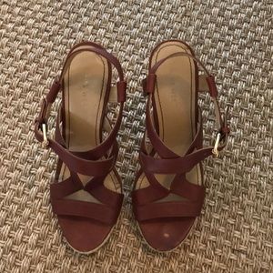 Nine West Tan Strappy Wedges